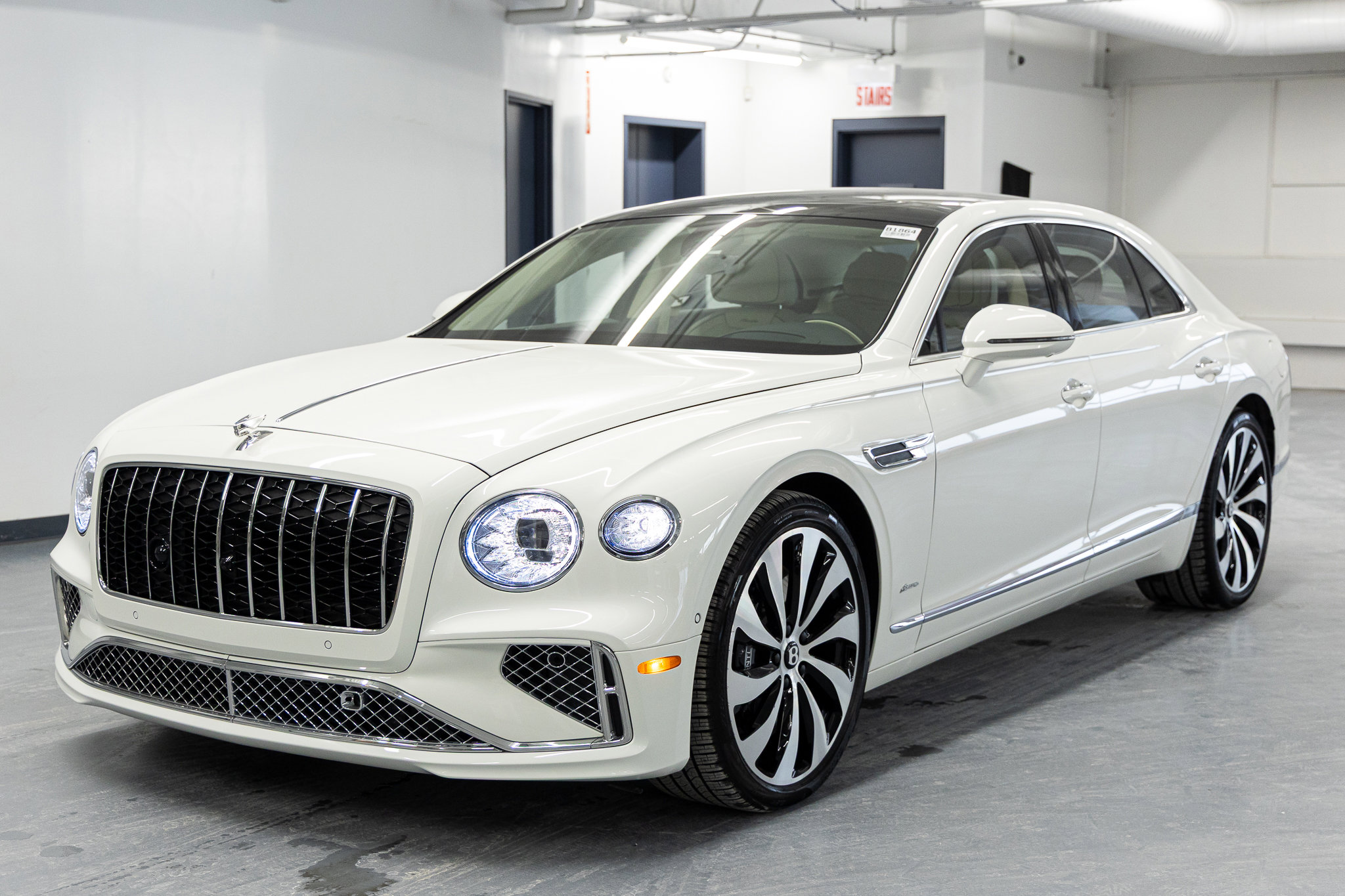 2026 Bentley Flying Spur Azure's photo
