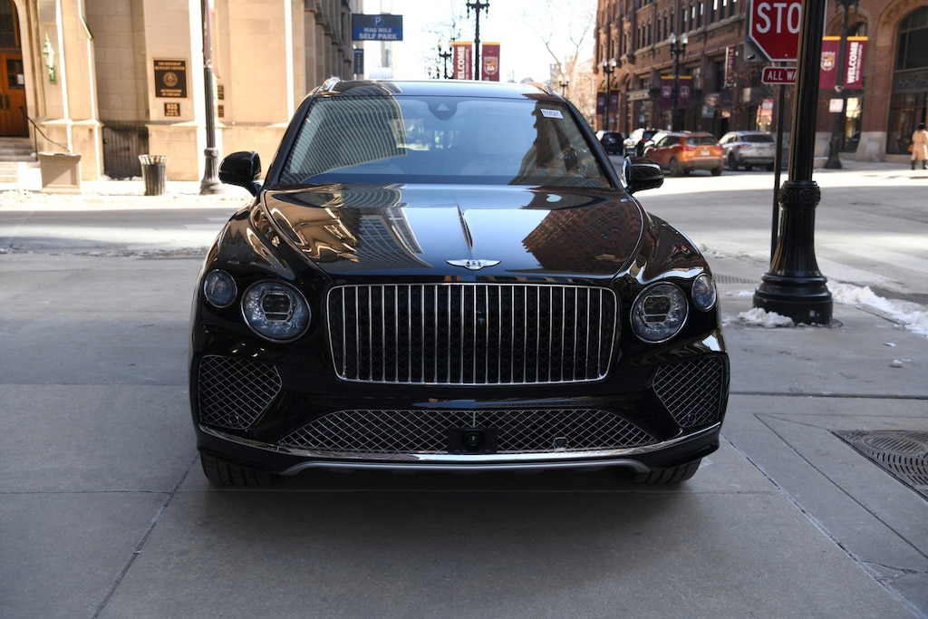 New 2025 Bentley Bentayga EWB V8 V8 AWD