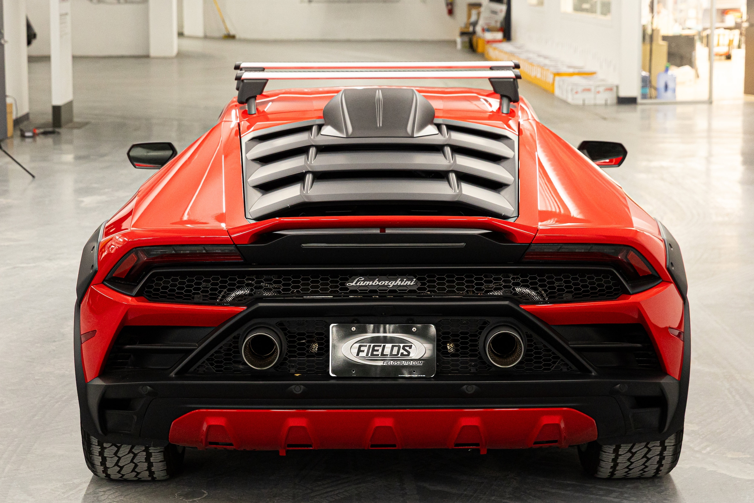 2023 Lamborghini Huracan Sterrato - Photo 12