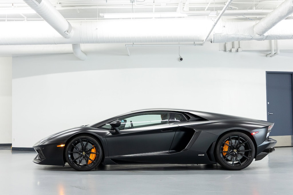 Used 2014 Lamborghini Aventador LP700-4 Coupe
