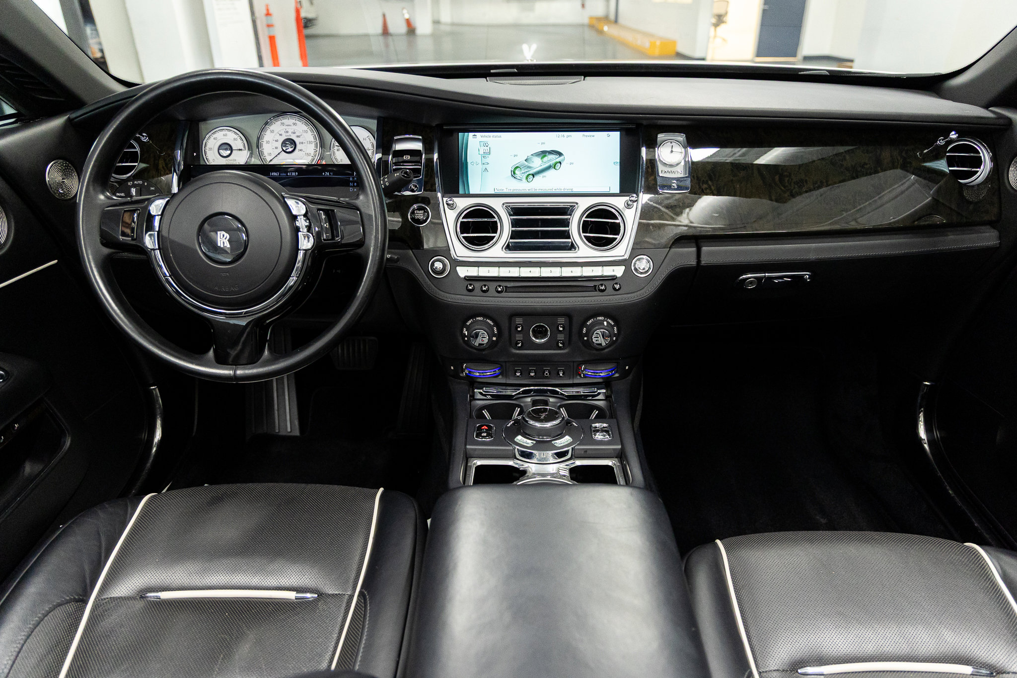 2017 Rolls-Royce Dawn Base - Photo 40