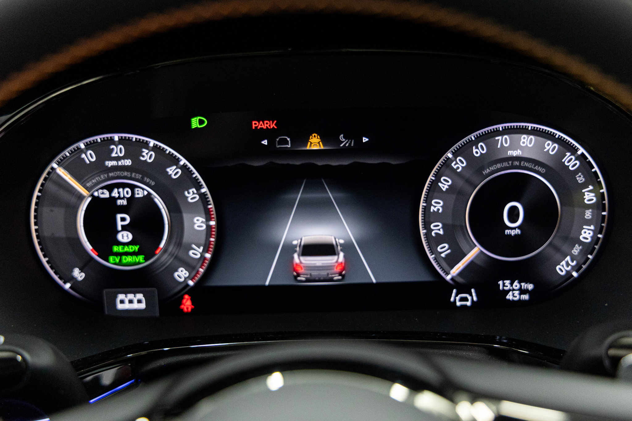 2025 Bentley Flying Spur - Photo 27