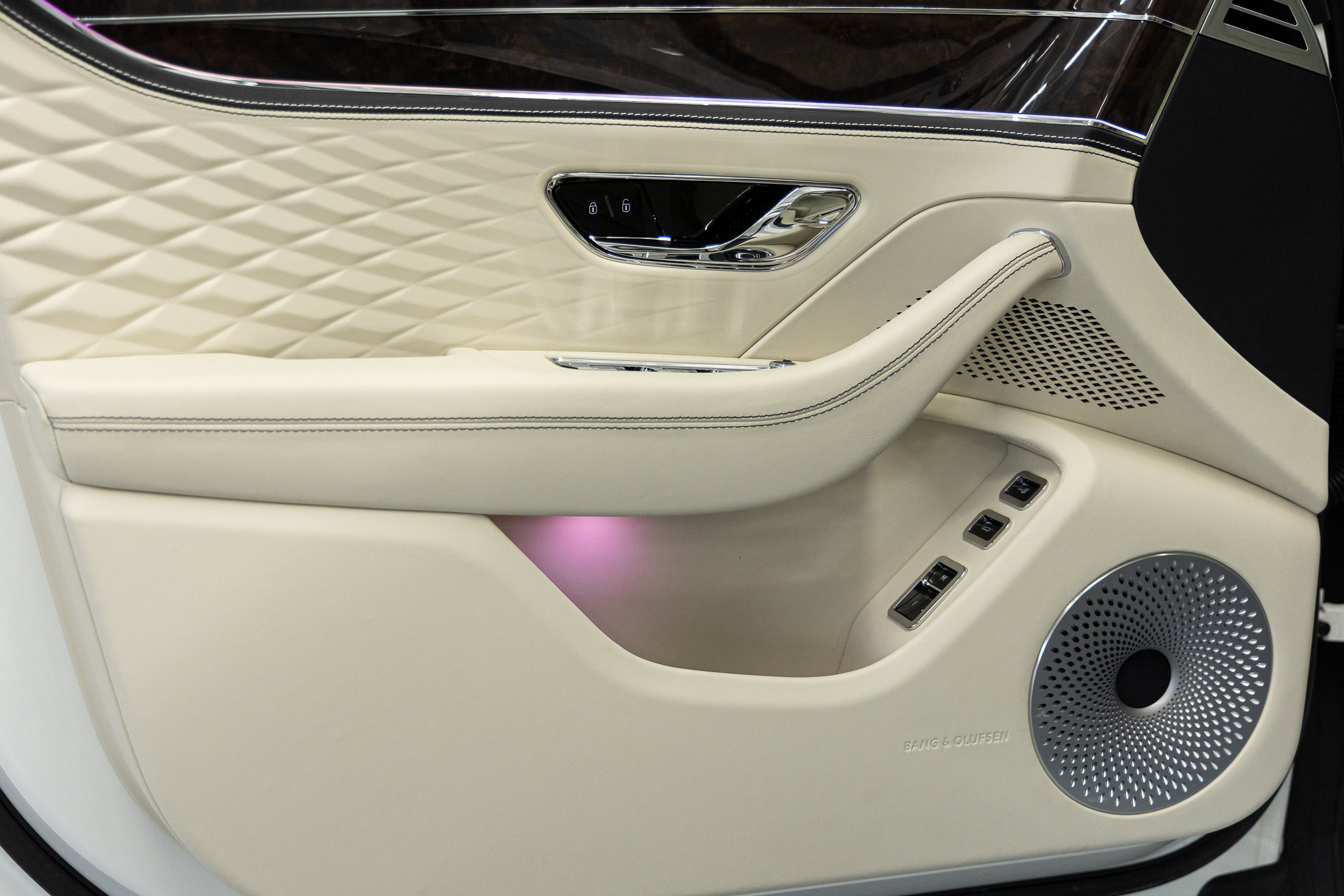 2026 Bentley Flying Spur Azure - Photo 28