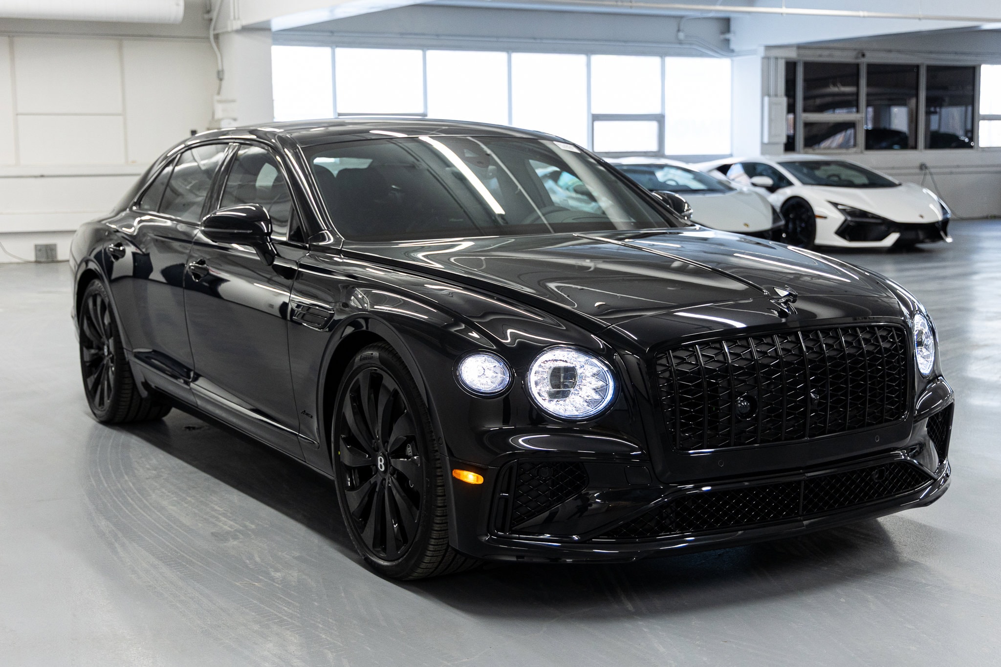 2026 Bentley Flying Spur Azure - Photo 6