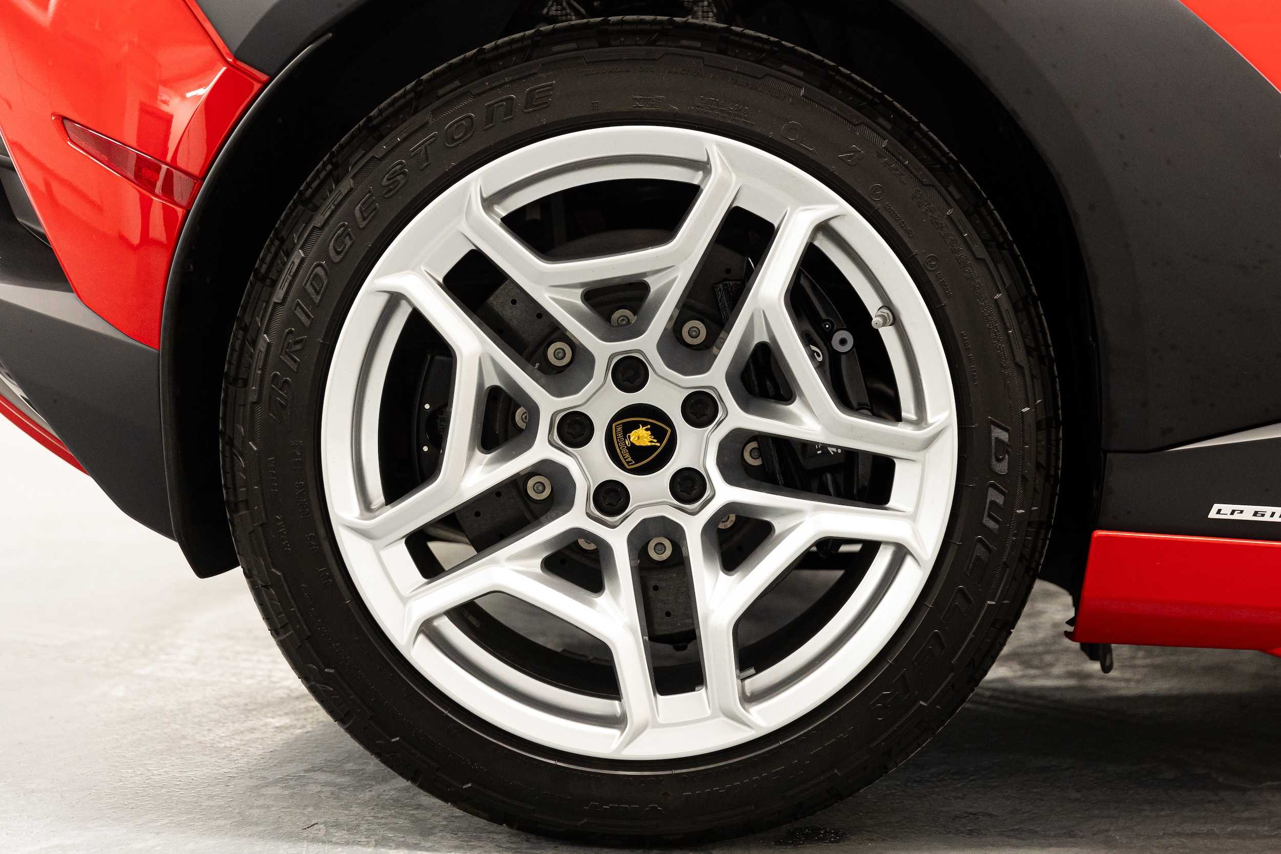 2023 Lamborghini Huracan Sterrato - Photo 24