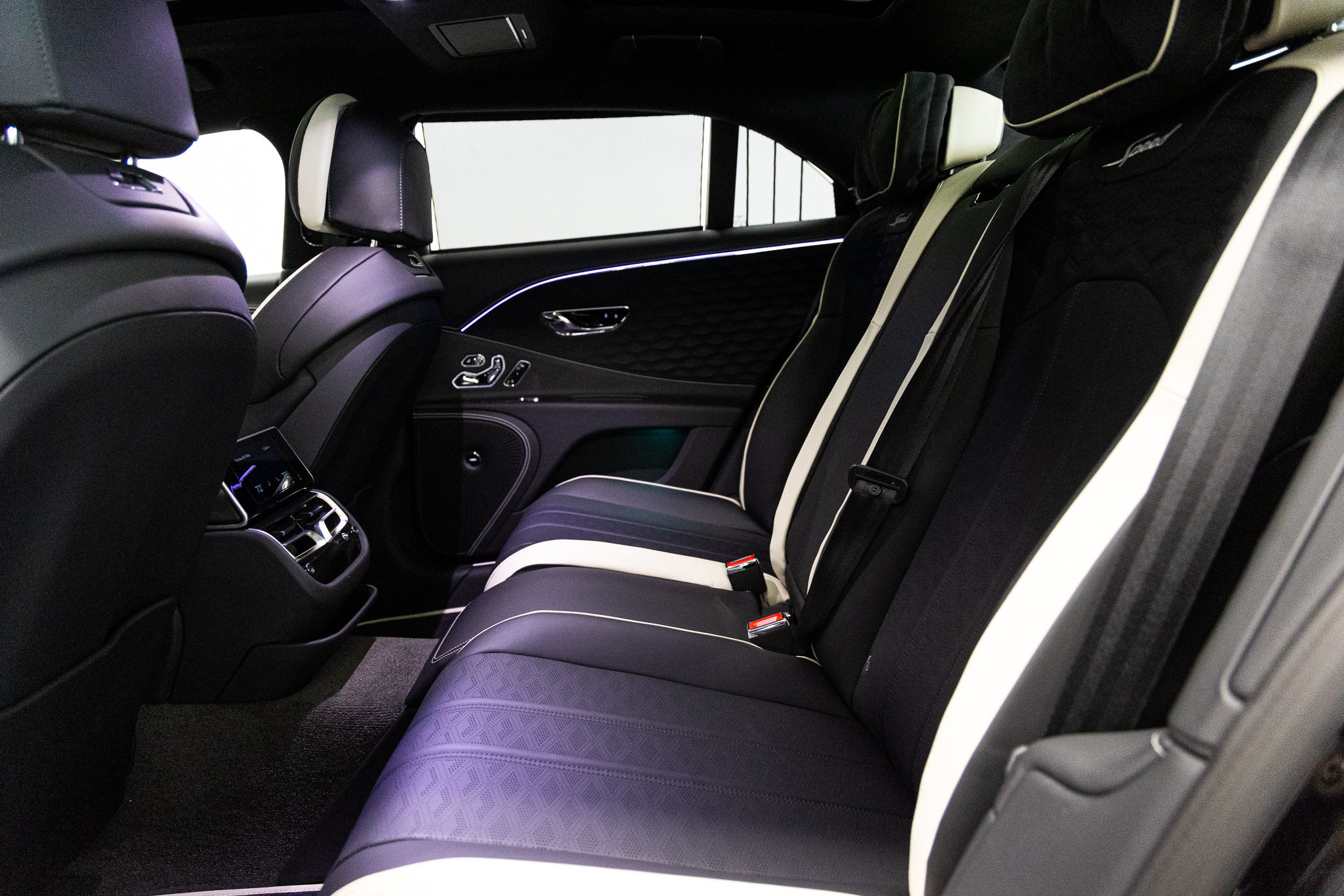 2026 Bentley Flying Spur Speed - Photo 47