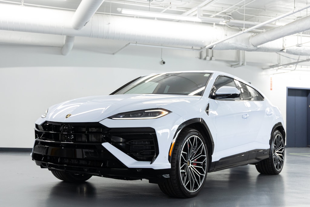 Used 2026 Lamborghini Urus SE SE AWD