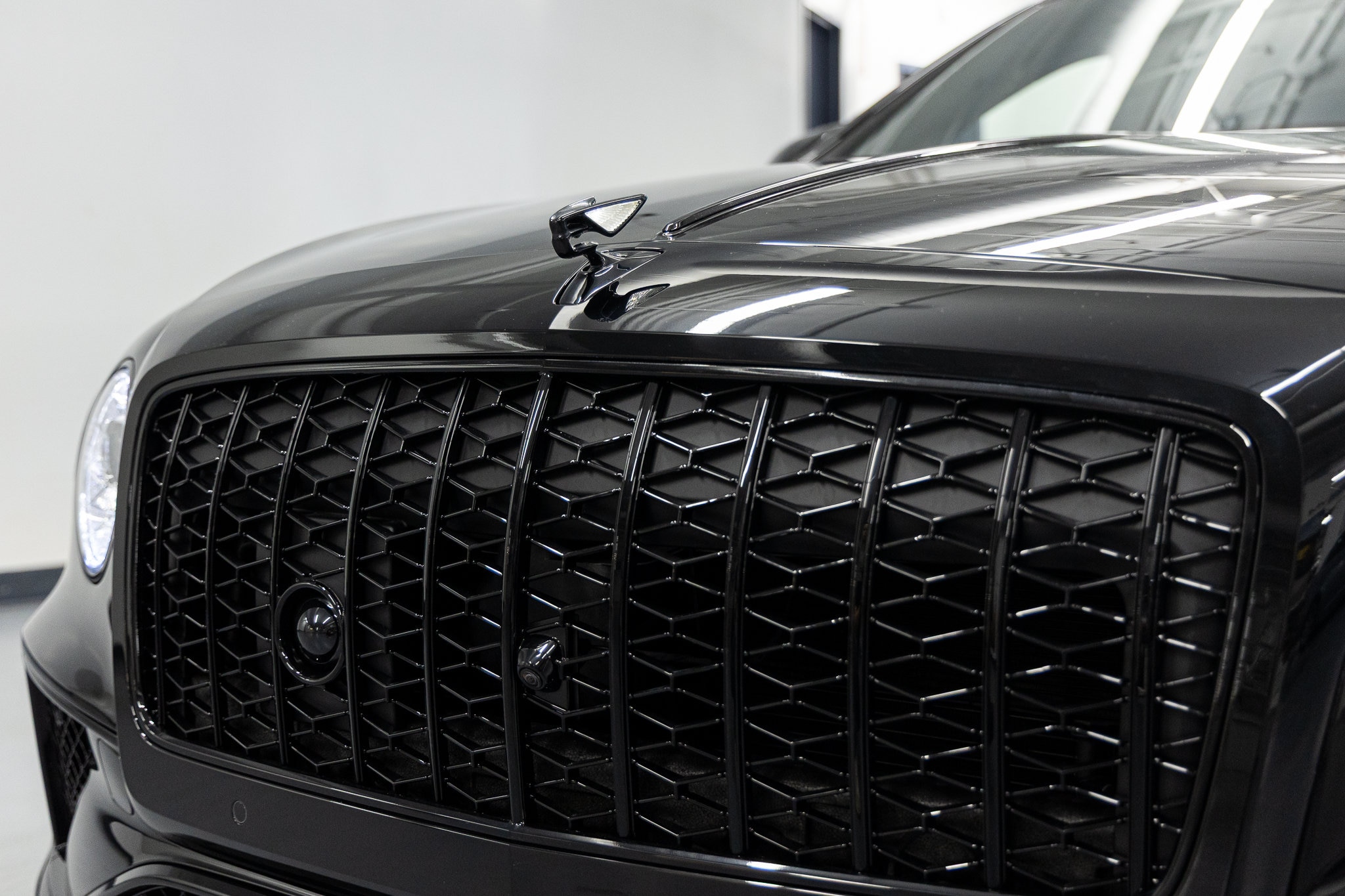 2026 Bentley Flying Spur Azure - Photo 9