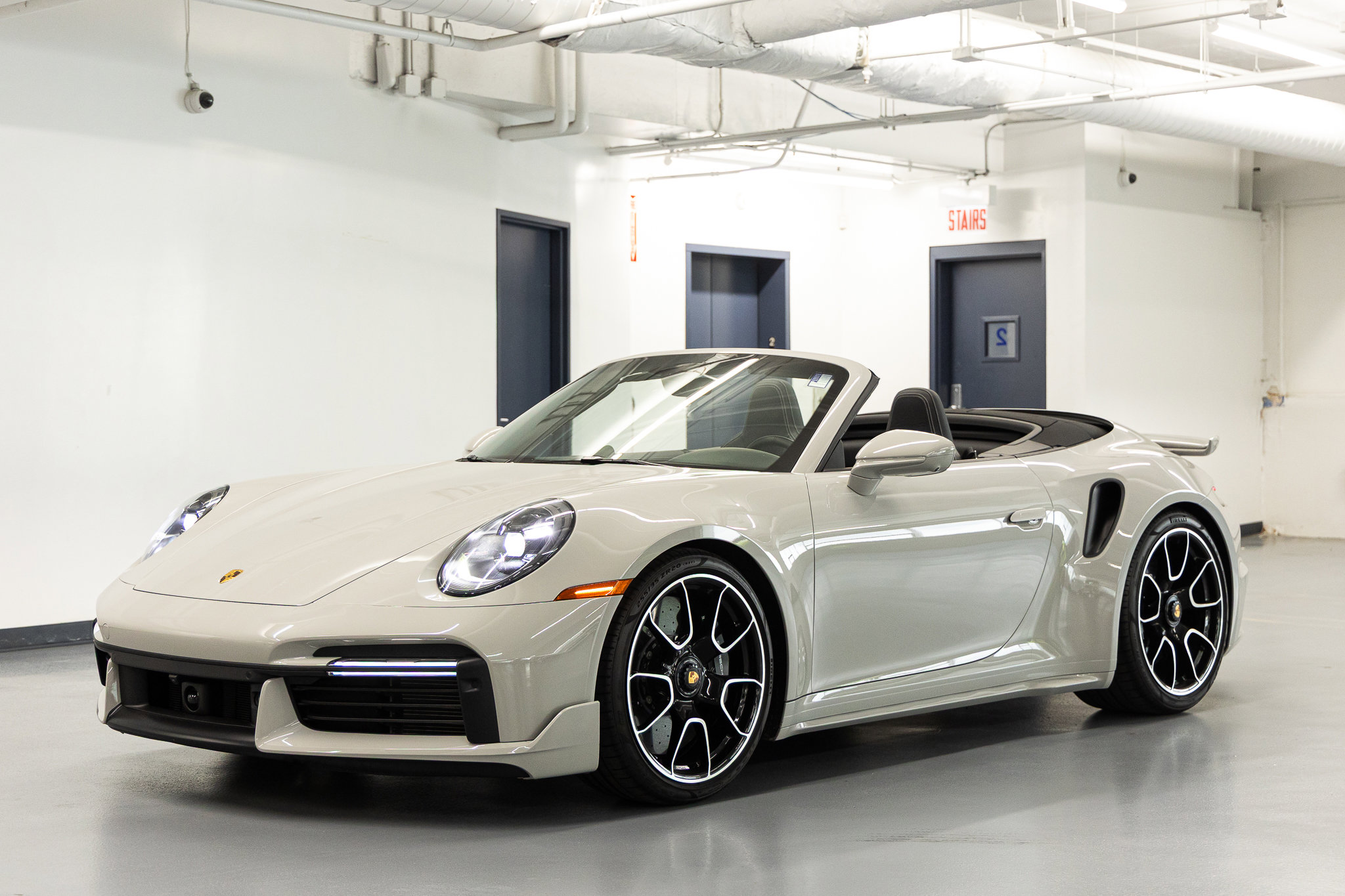 2025 Porsche 911 Turbo S Cabriolet's photo