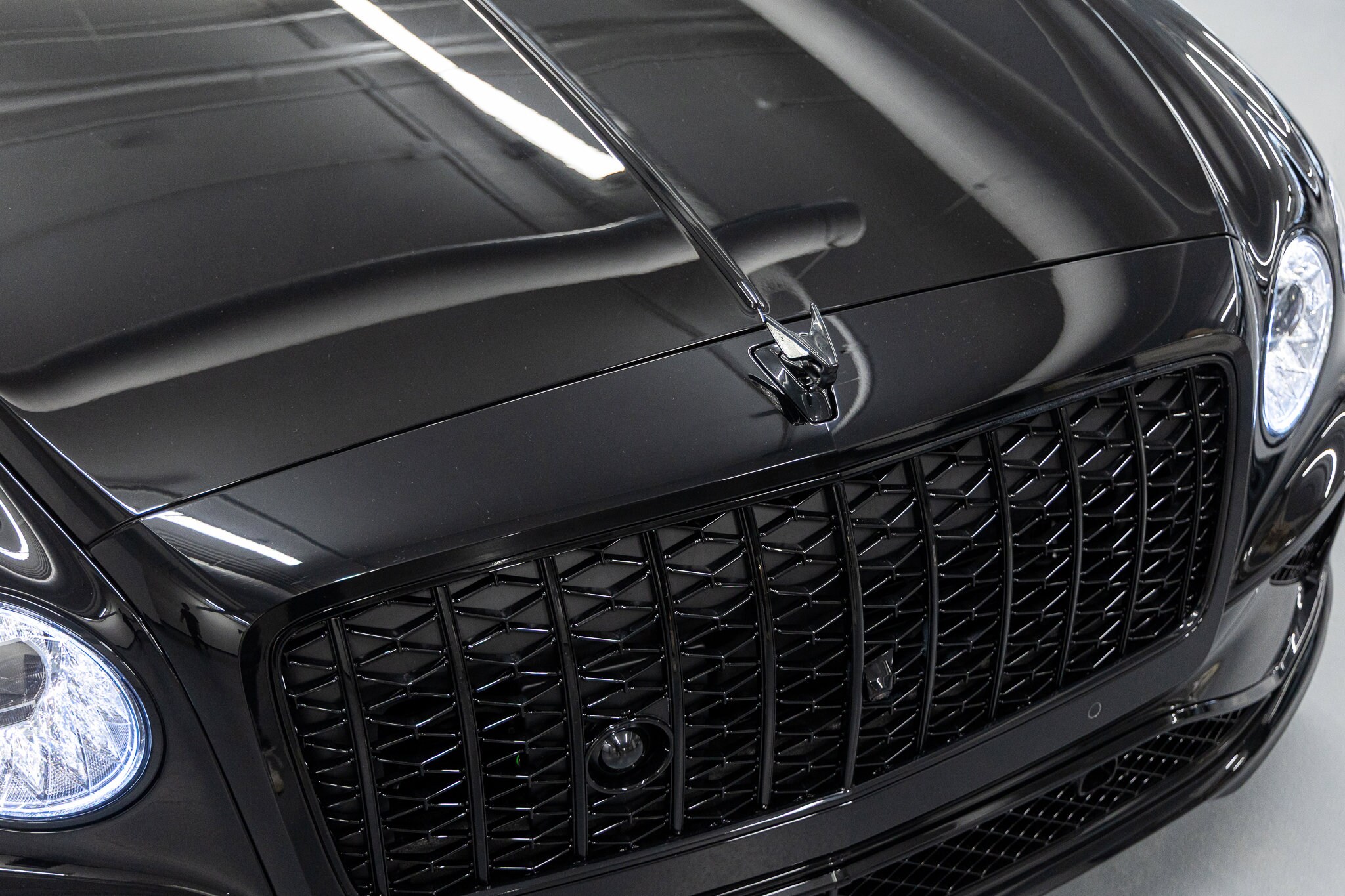 2026 Bentley Flying Spur Azure - Photo 12