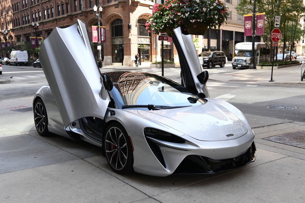 Used 2023 Mclaren Artura