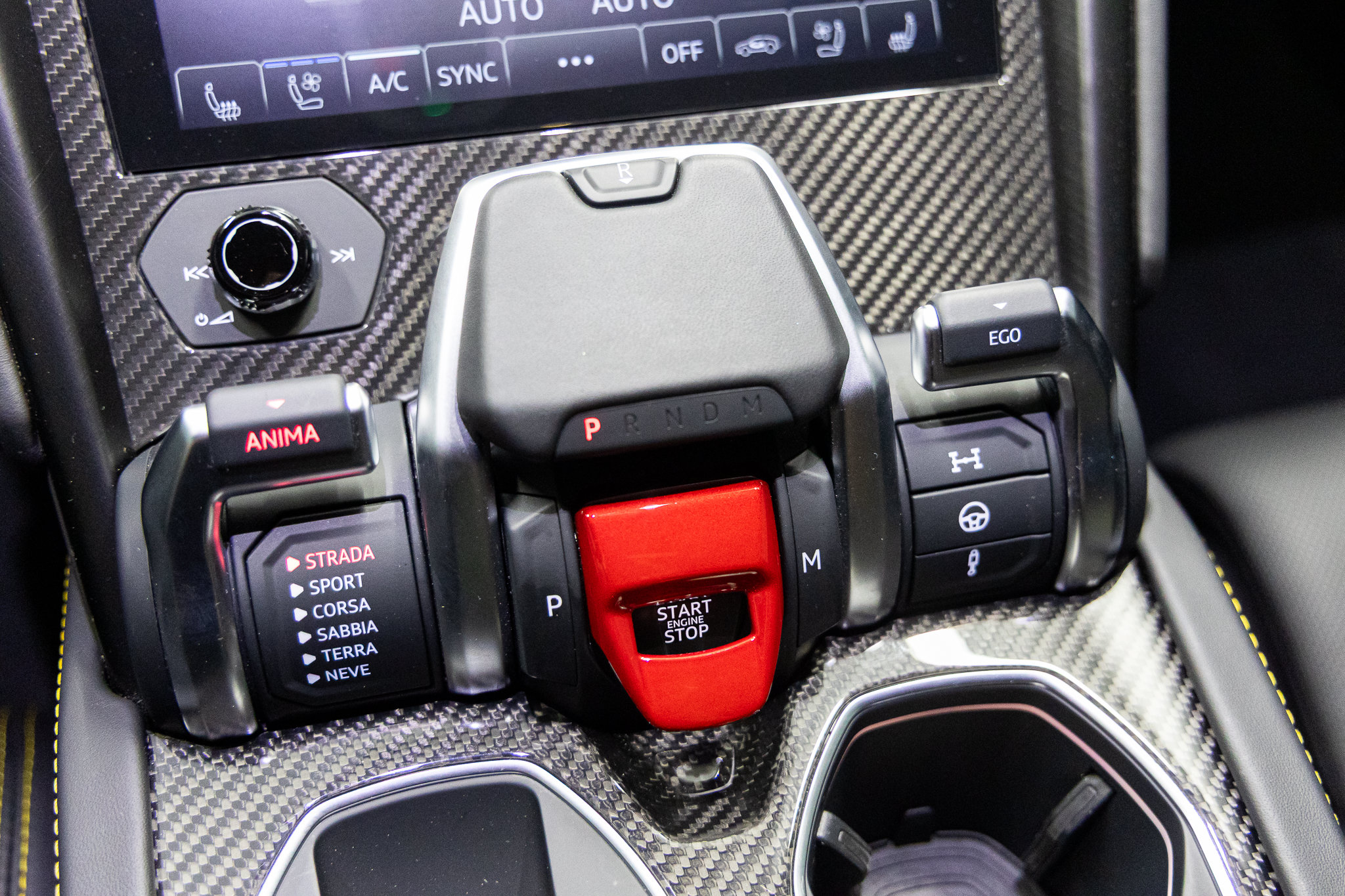 2024 Lamborghini Urus S - Photo 42