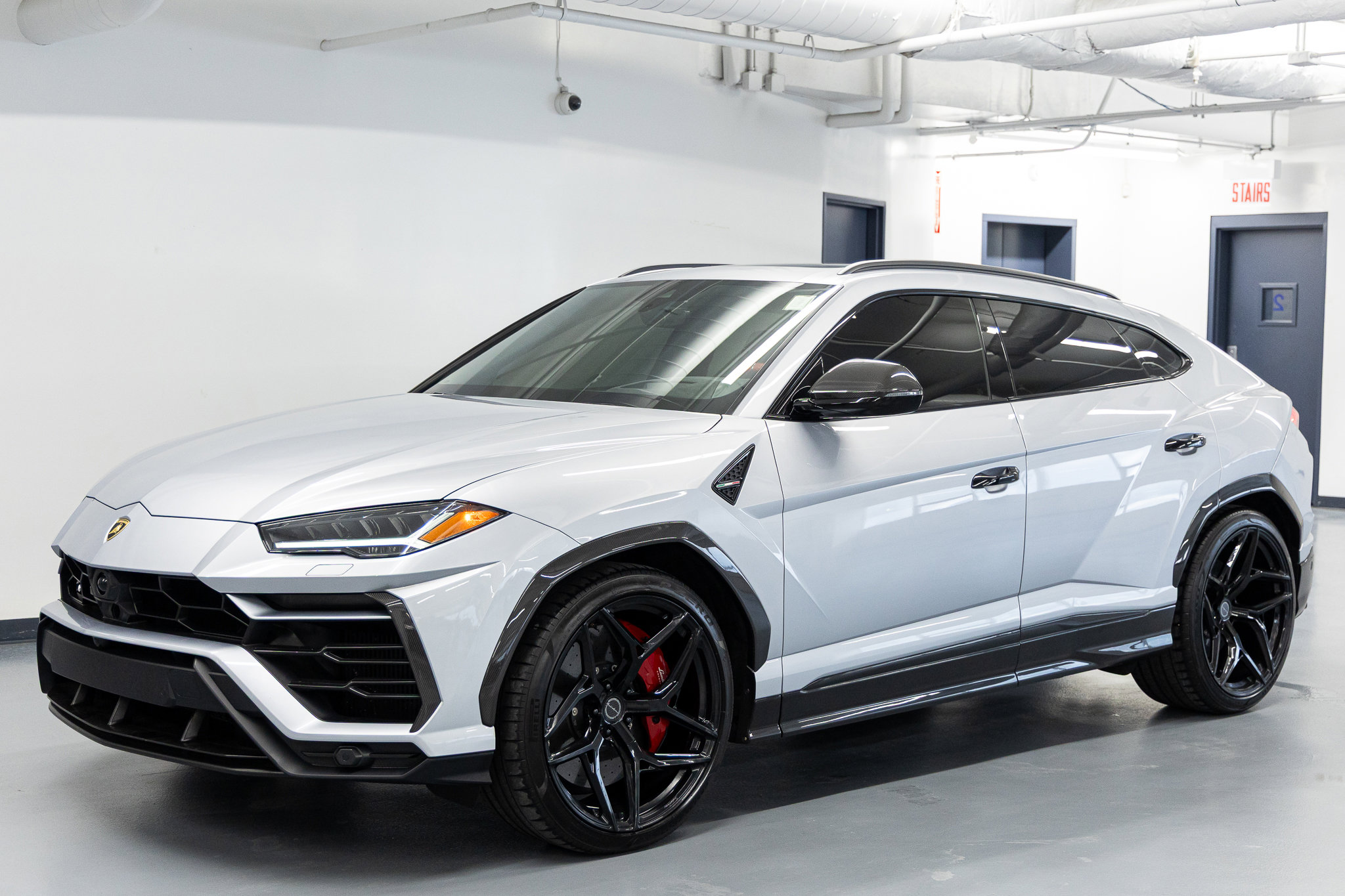 2021 Lamborghini Urus Base