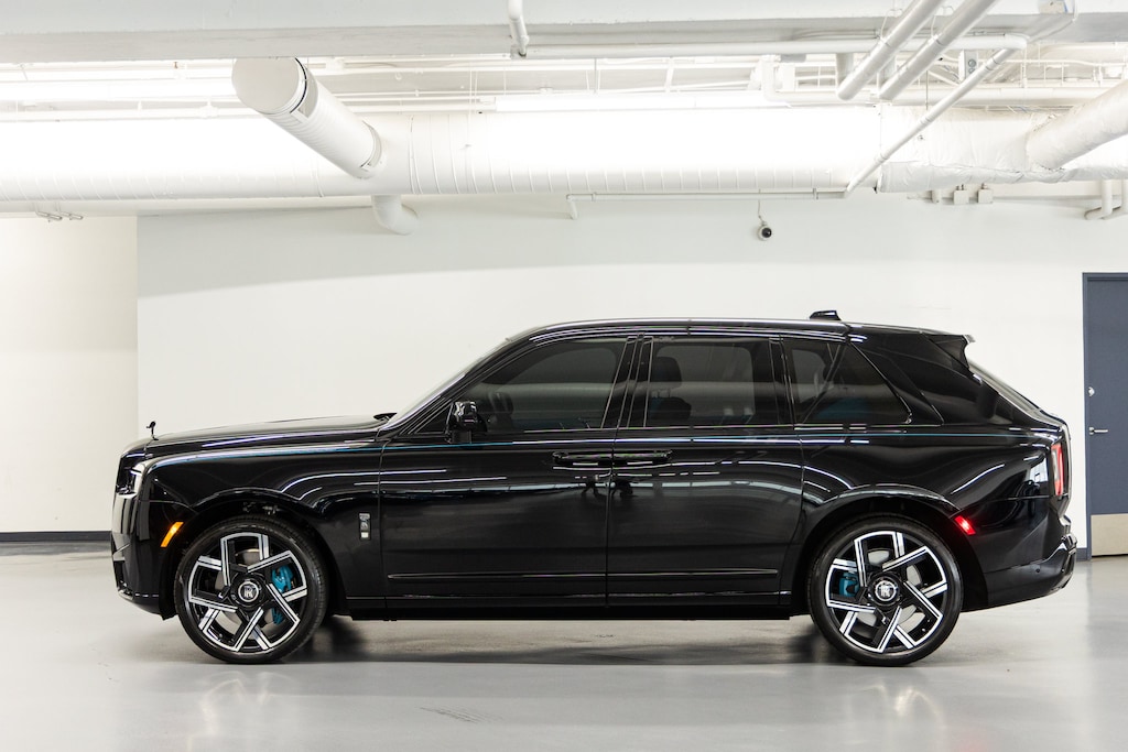 Certified 2025 Rolls-Royce Cullinan Black Badge SUV