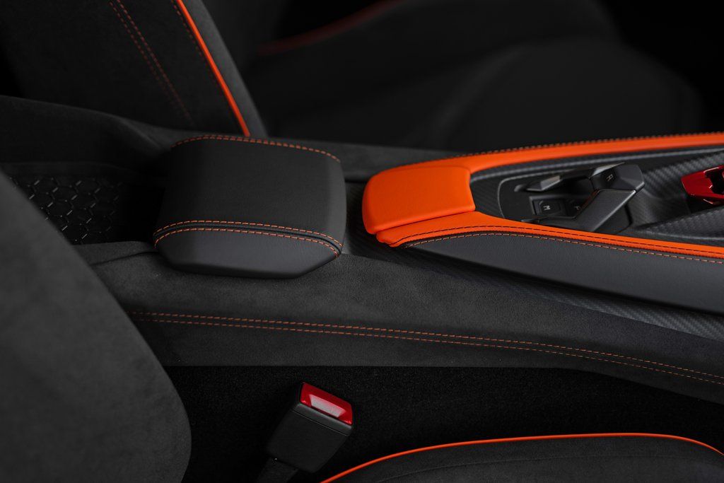 2026 Lamborghini Revuelto Base - Photo 38