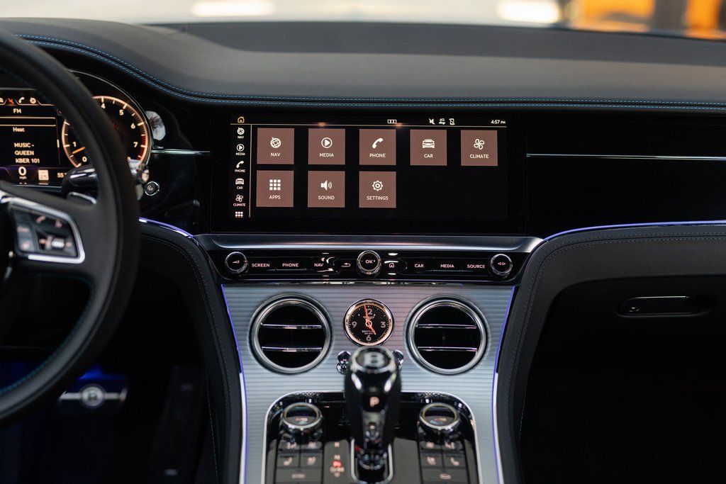 2022 Bentley Continental GT - Photo 28