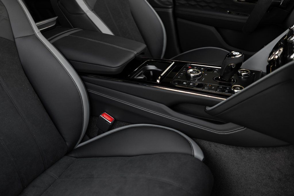 2026 Bentley Flying Spur Speed - Photo 29
