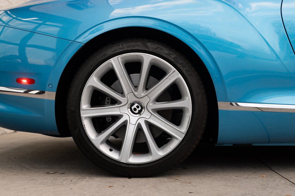 2022 Bentley Continental GT - Photo 7
