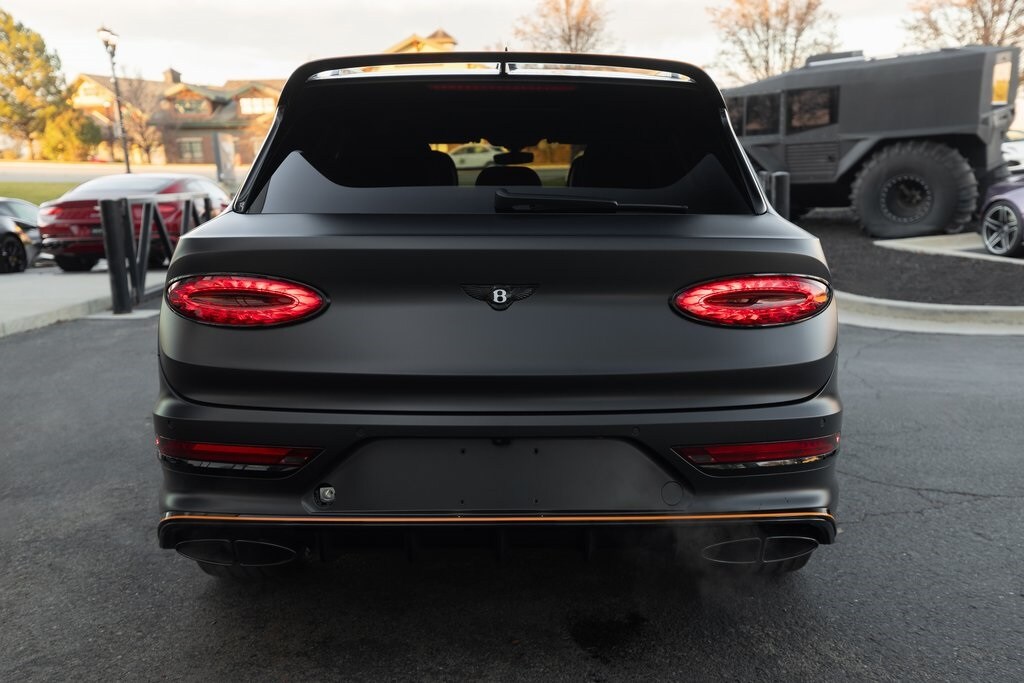 2025 Bentley Bentayga S photo 4