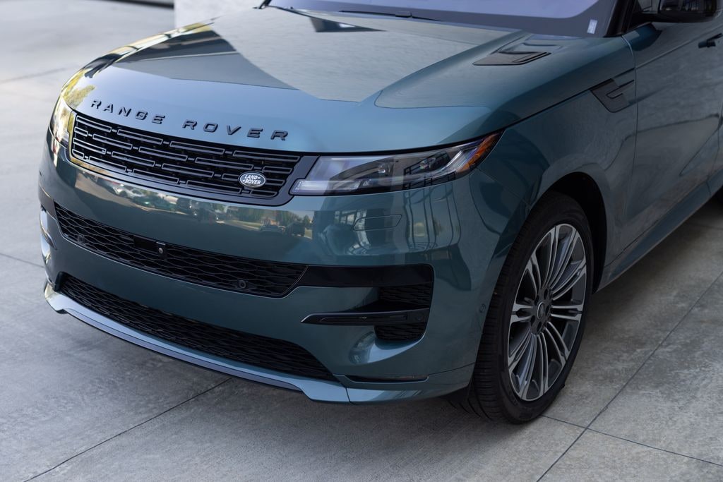 Used 2023 Land Rover Range Rover Sport SE Dynamic
