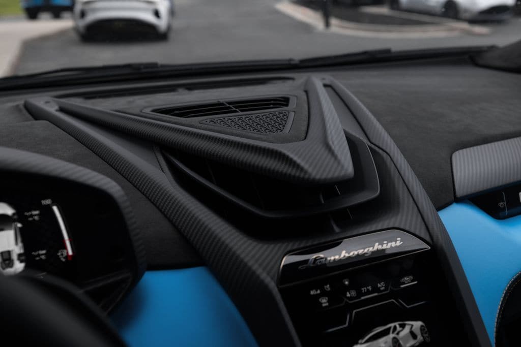 2026 Lamborghini Revuelto Base - Photo 41