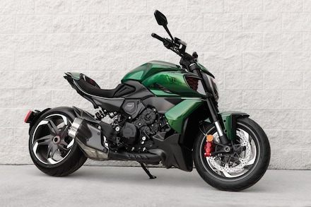 2024 Ducati Diavel for Bentley Motorcycle