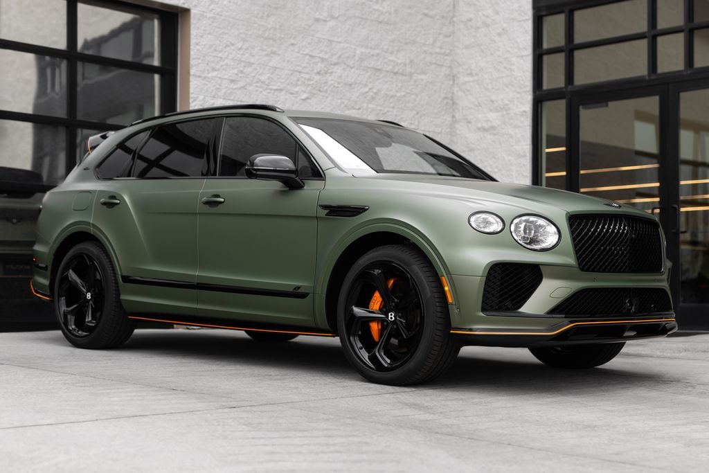 New 2025 Bentley Bentayga S Black Edition SUV