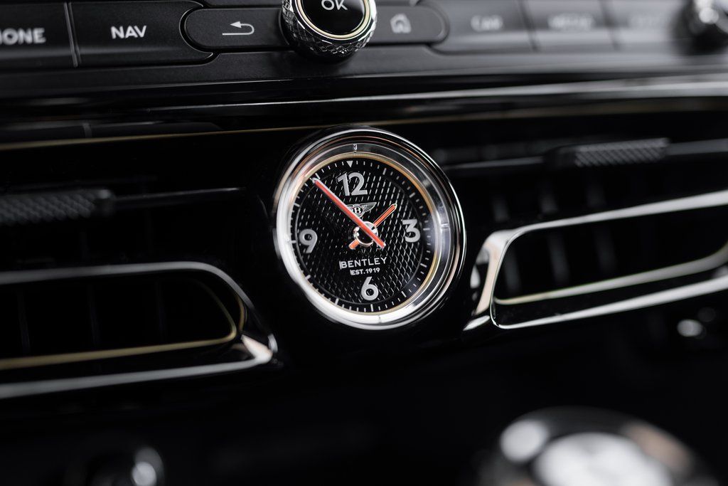 2025 Bentley Flying Spur Speed - Photo 33