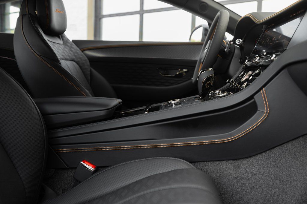 2025 Bentley Continental GT Speed - Photo 18