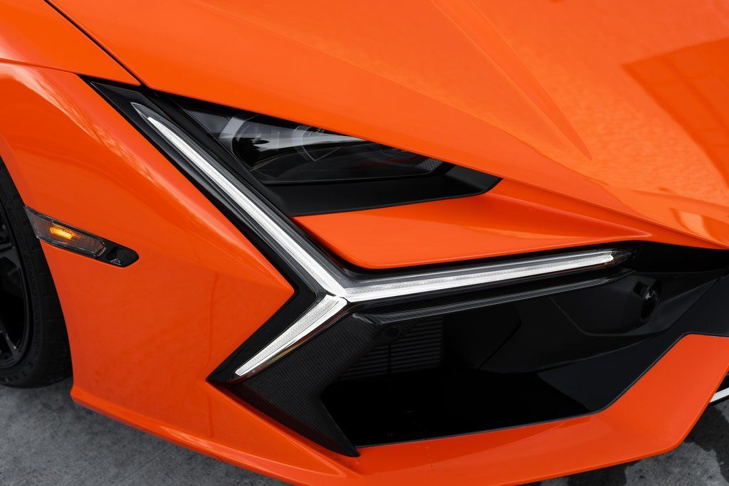 2026 Lamborghini Revuelto Base - Photo 43