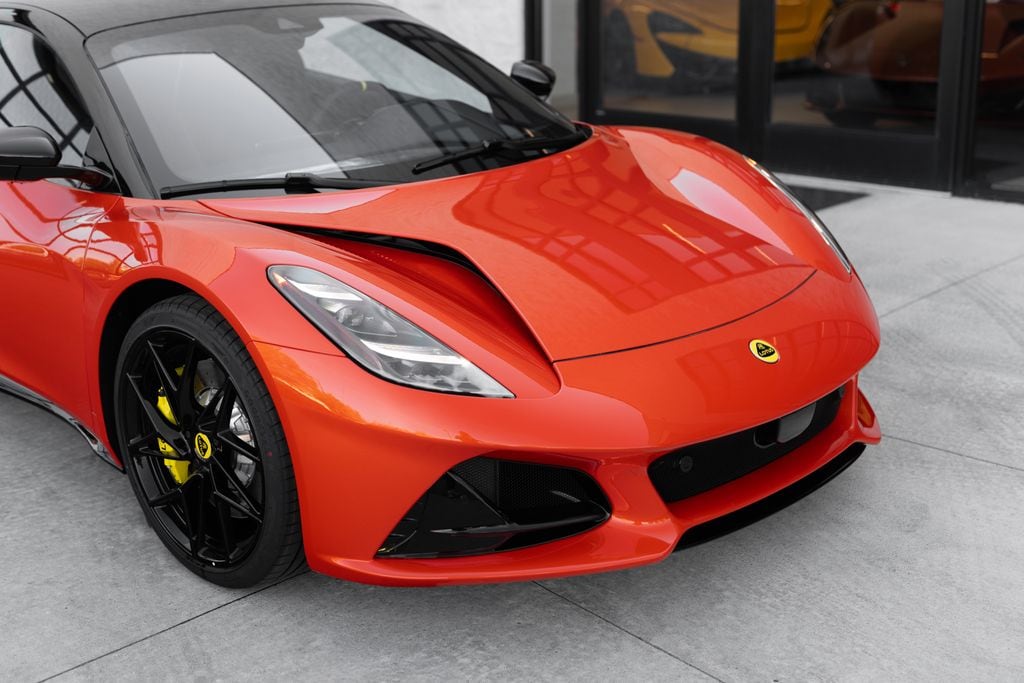 New 2026 Lotus Emira V6 SE