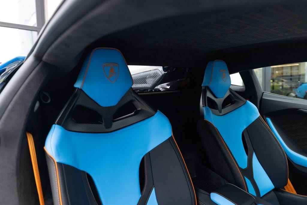 2026 Lamborghini Revuelto Base - Photo 22