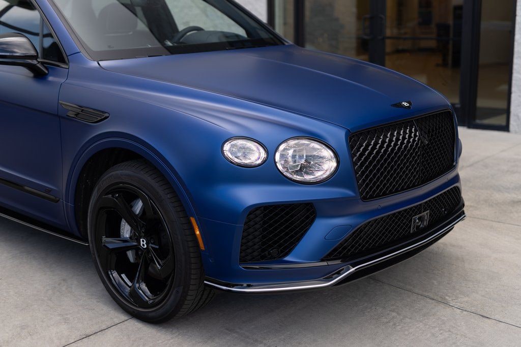 New 2025 Bentley Bentayga S Black Edition SUV
