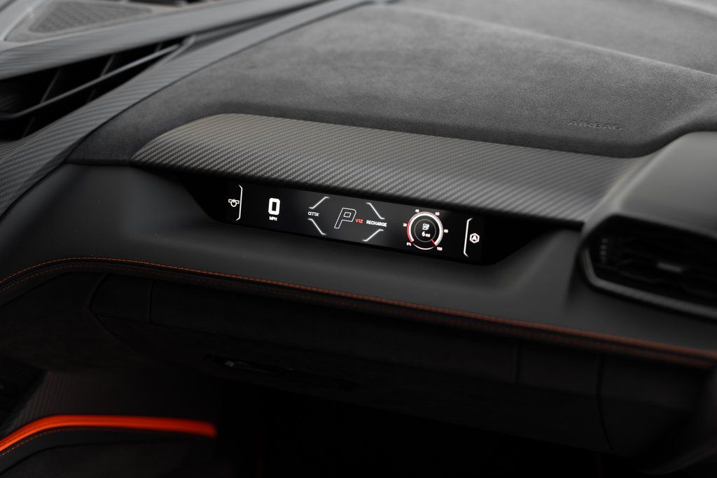 2026 Lamborghini Revuelto Base - Photo 37