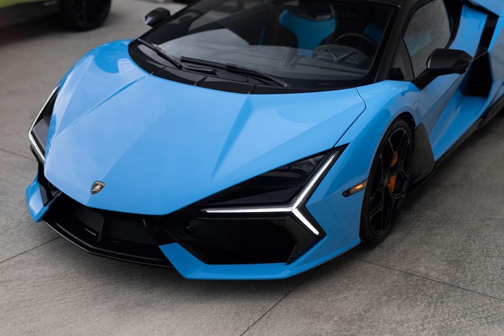 2026 Lamborghini Revuelto Base - Photo 9