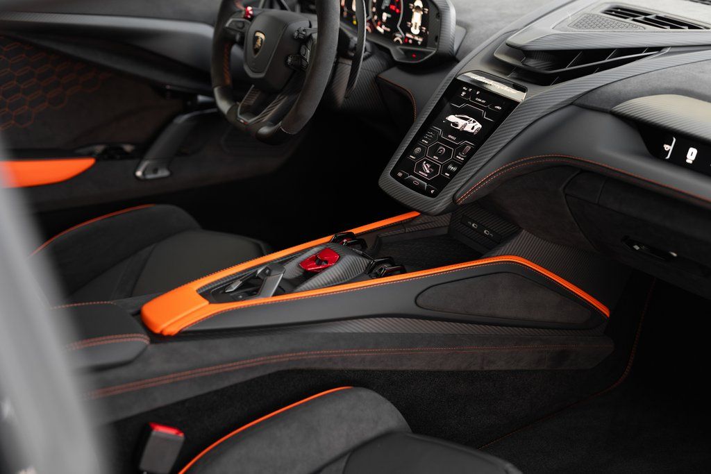 2026 Lamborghini Revuelto Base - Photo 36