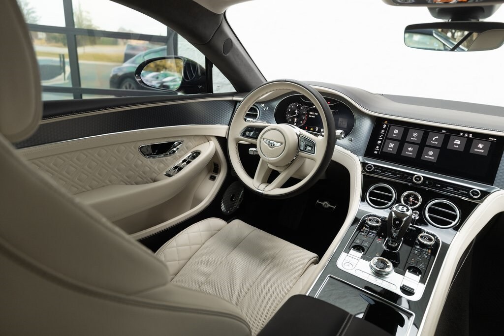 2024 Bentley Continental GT Speed photo 2