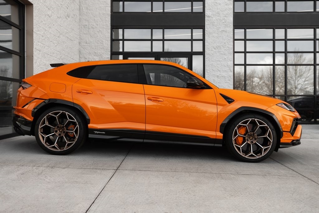 New 2024 Lamborghini Urus Performante SUV