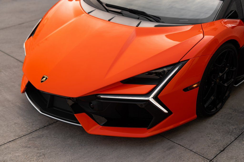 2026 Lamborghini Revuelto Base - Photo 14