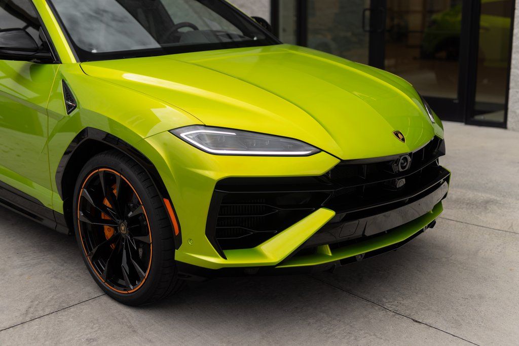 2025 Lamborghini Urus SE - Photo 3