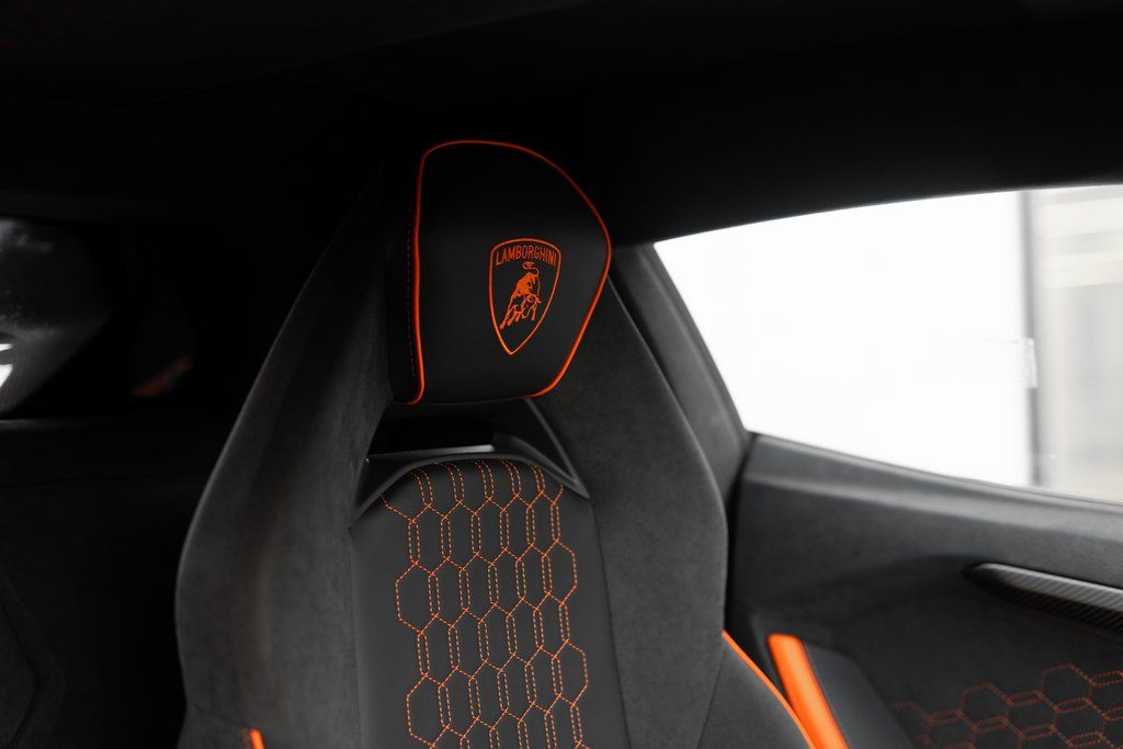 2026 Lamborghini Revuelto Base - Photo 42