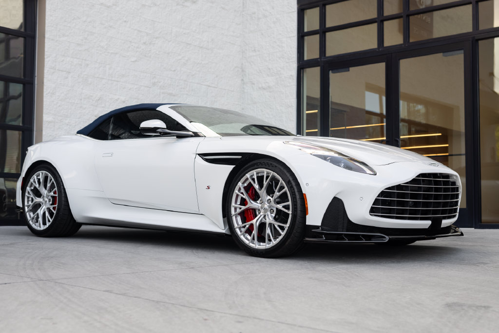 2026 Aston Martin DB12 Base