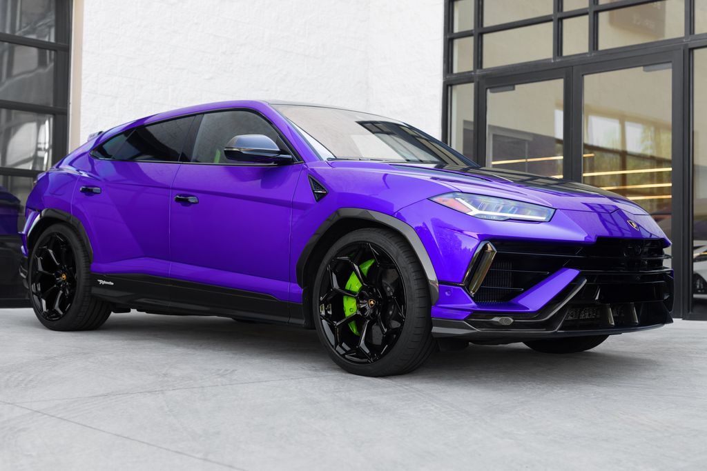 2024 Lamborghini Urus