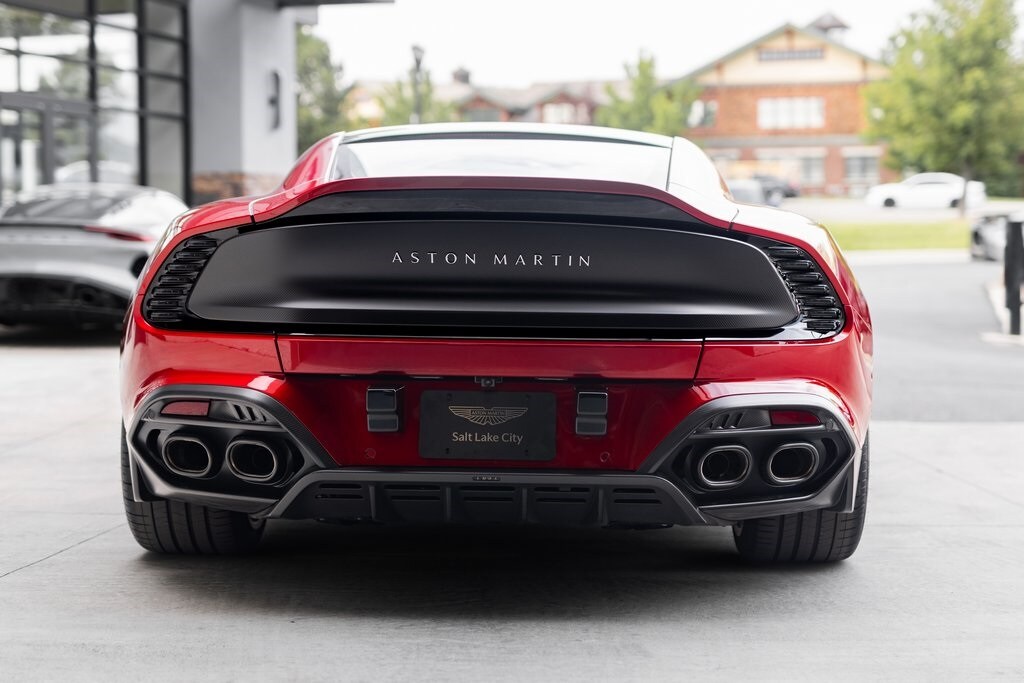 2025 Aston Martin Vanquish AM7 photo 4