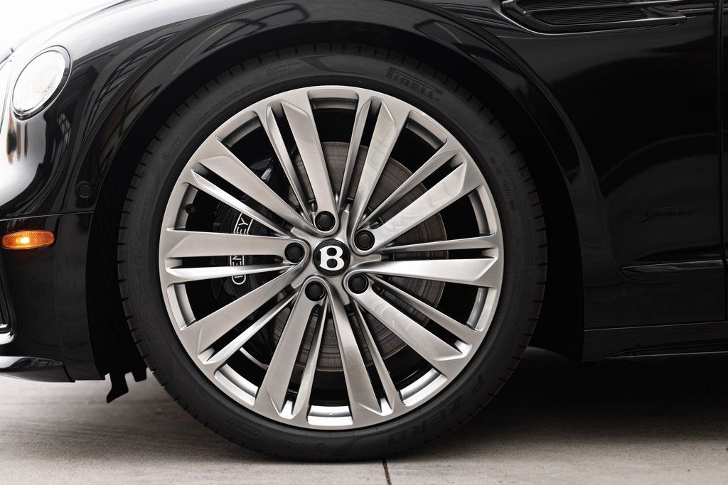 2026 Bentley Flying Spur Speed - Photo 8