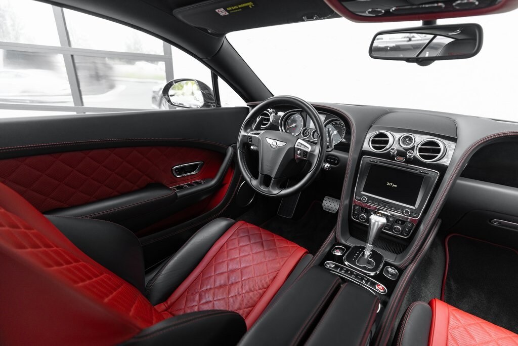 2016 Bentley Continental GT V8 S photo 2