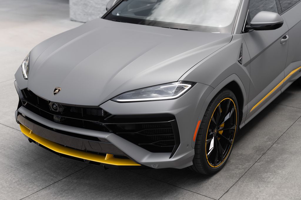 2026 Lamborghini Urus SE - Photo 6