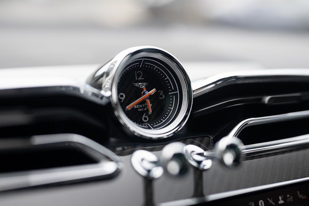 2025 Bentley Bentayga S - Photo 39