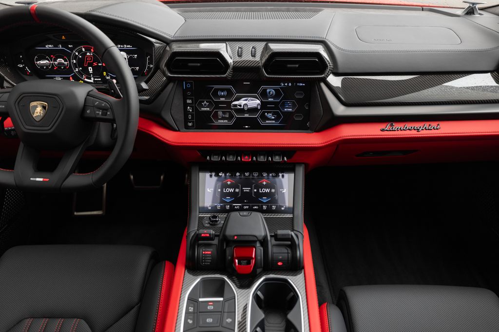 2026 Lamborghini Urus SE - Photo 21