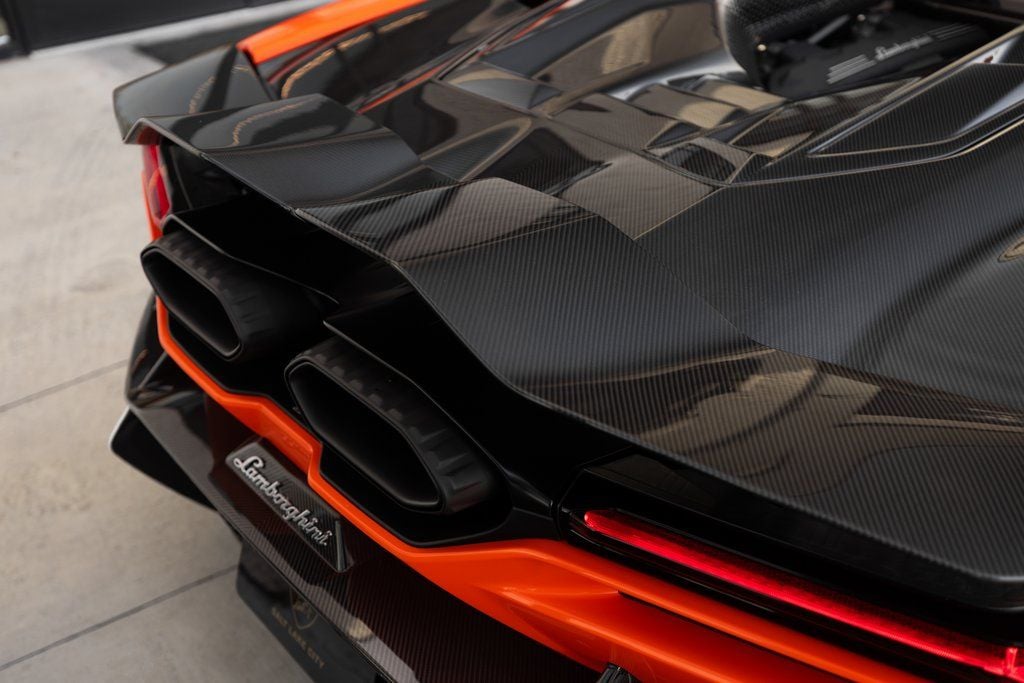 2026 Lamborghini Revuelto Base - Photo 48